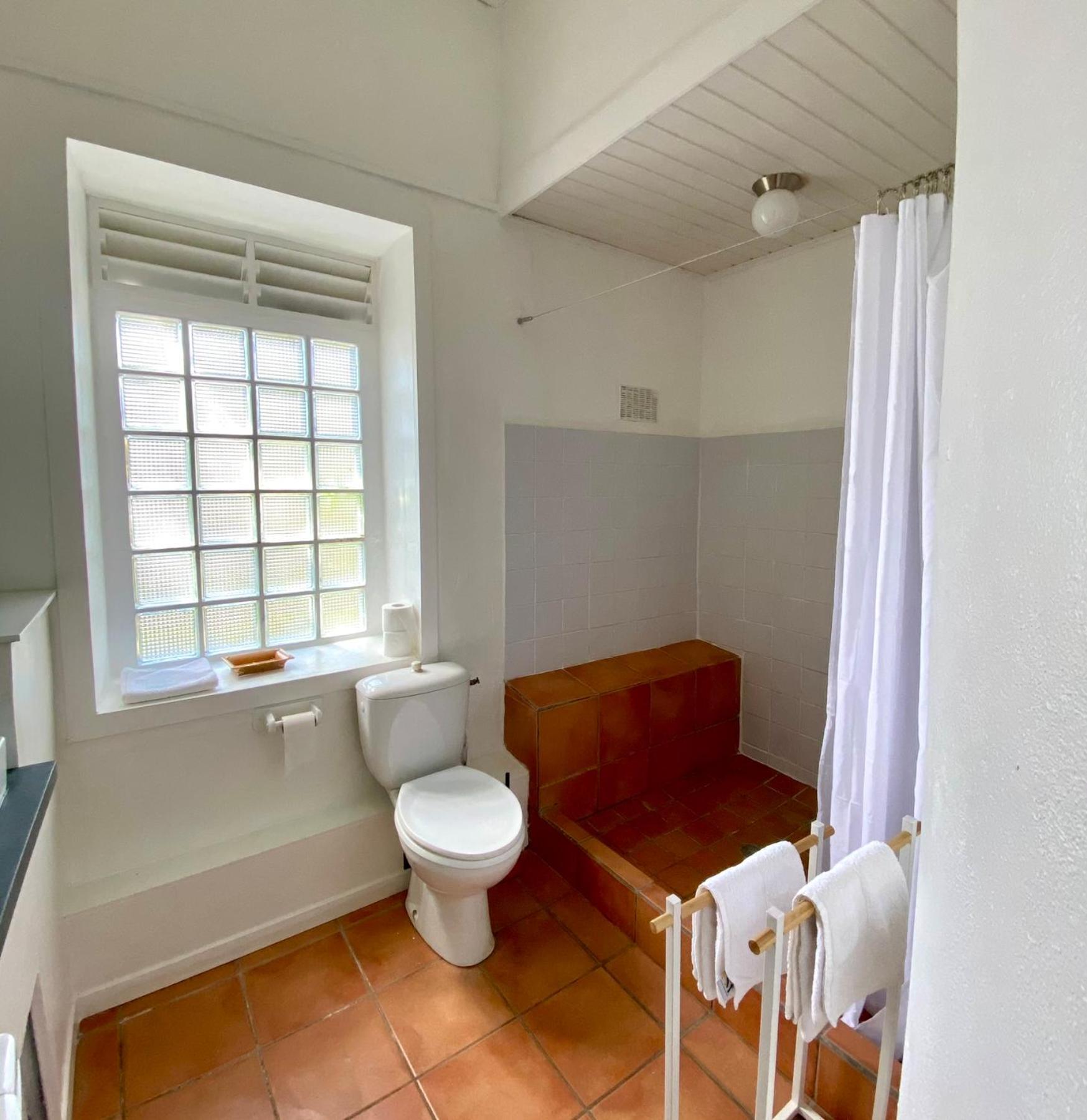 La Galerie - La Kaz Bourbon Apartment Saint Pierre Ngoại thất bức ảnh